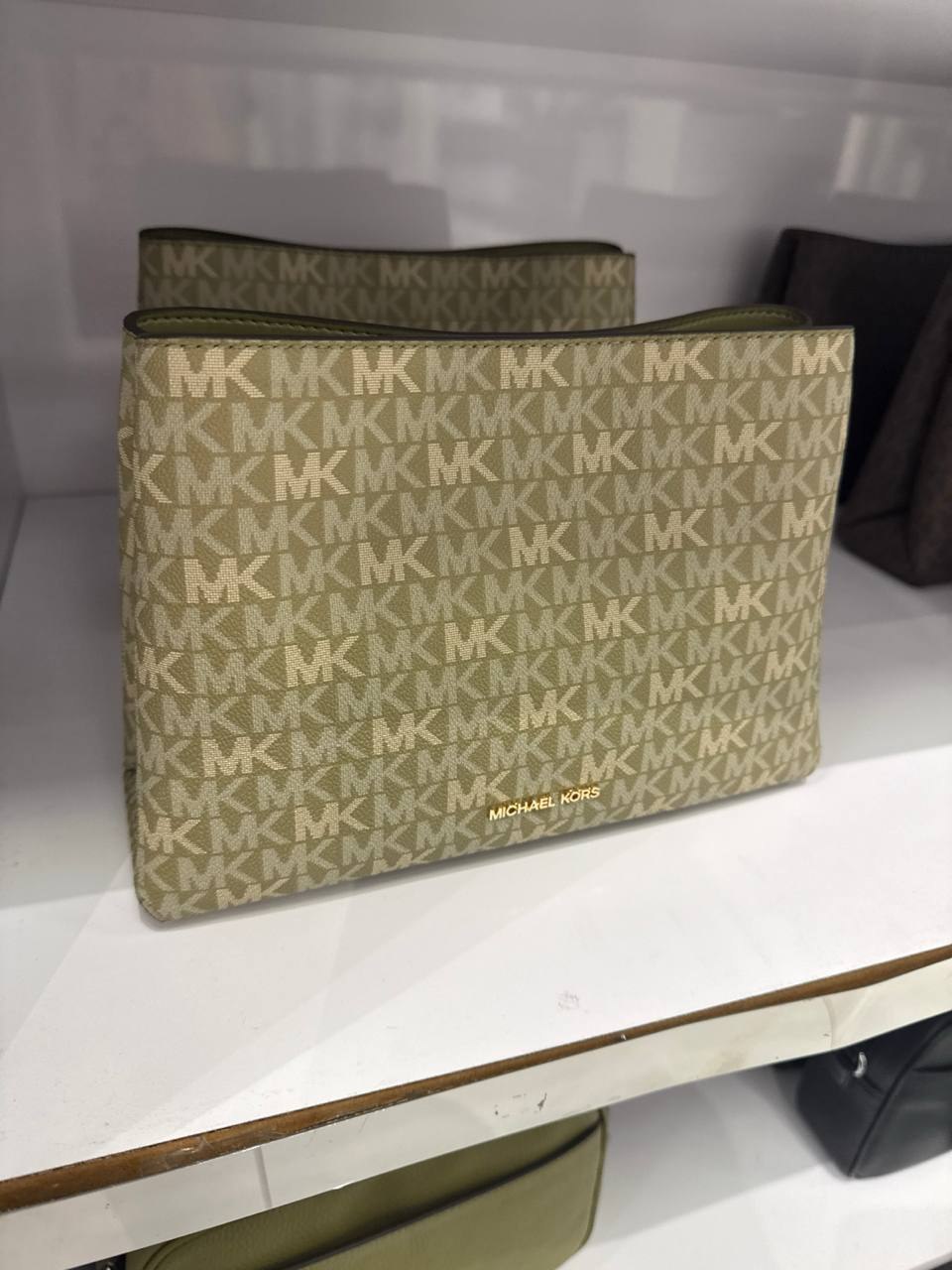 MK - Bolsa Jetset