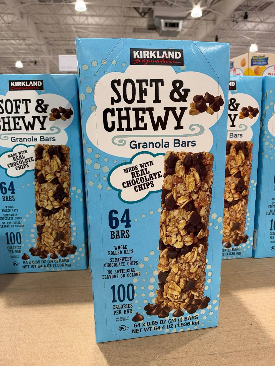 Costco- Kirkland Soft & Chewy Granola Bars 64 Bars
