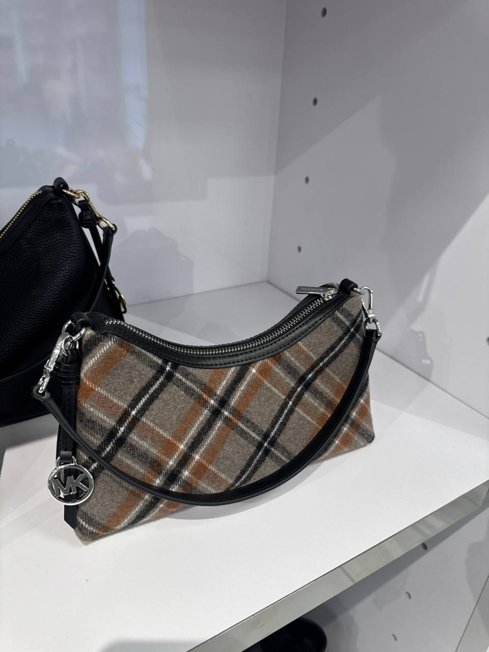 MK - Bolsa Sammy Shoulder