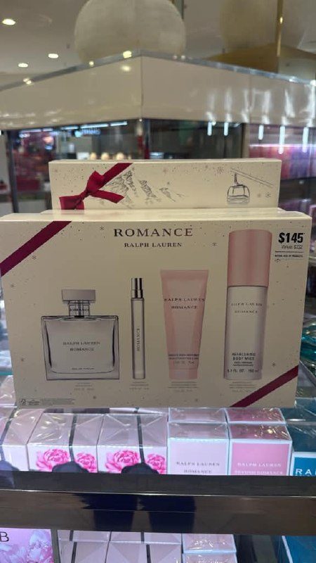 Macy's - Ralph Lauren Romance