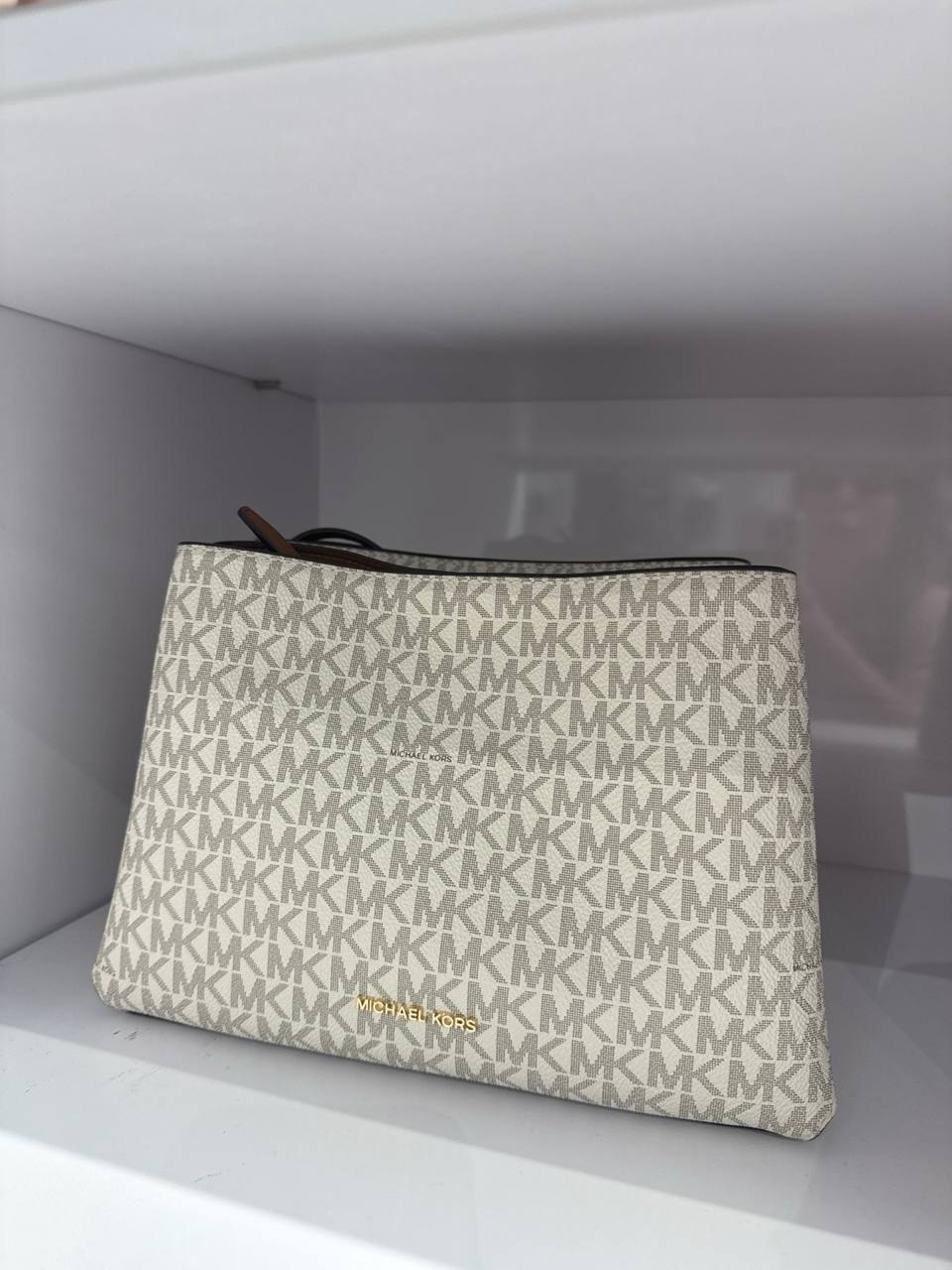 MK - Bolsa Jetset