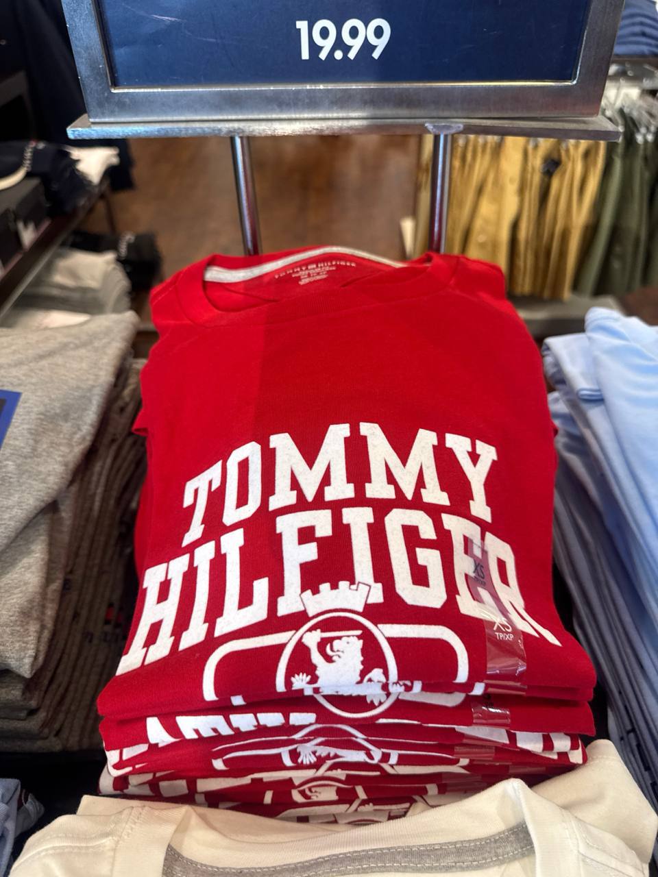 Tommy Masc- Camiseta