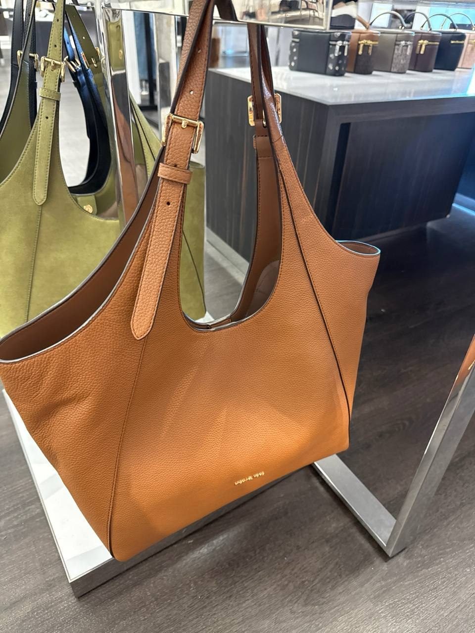 MK - Bolsa Bernie Tote