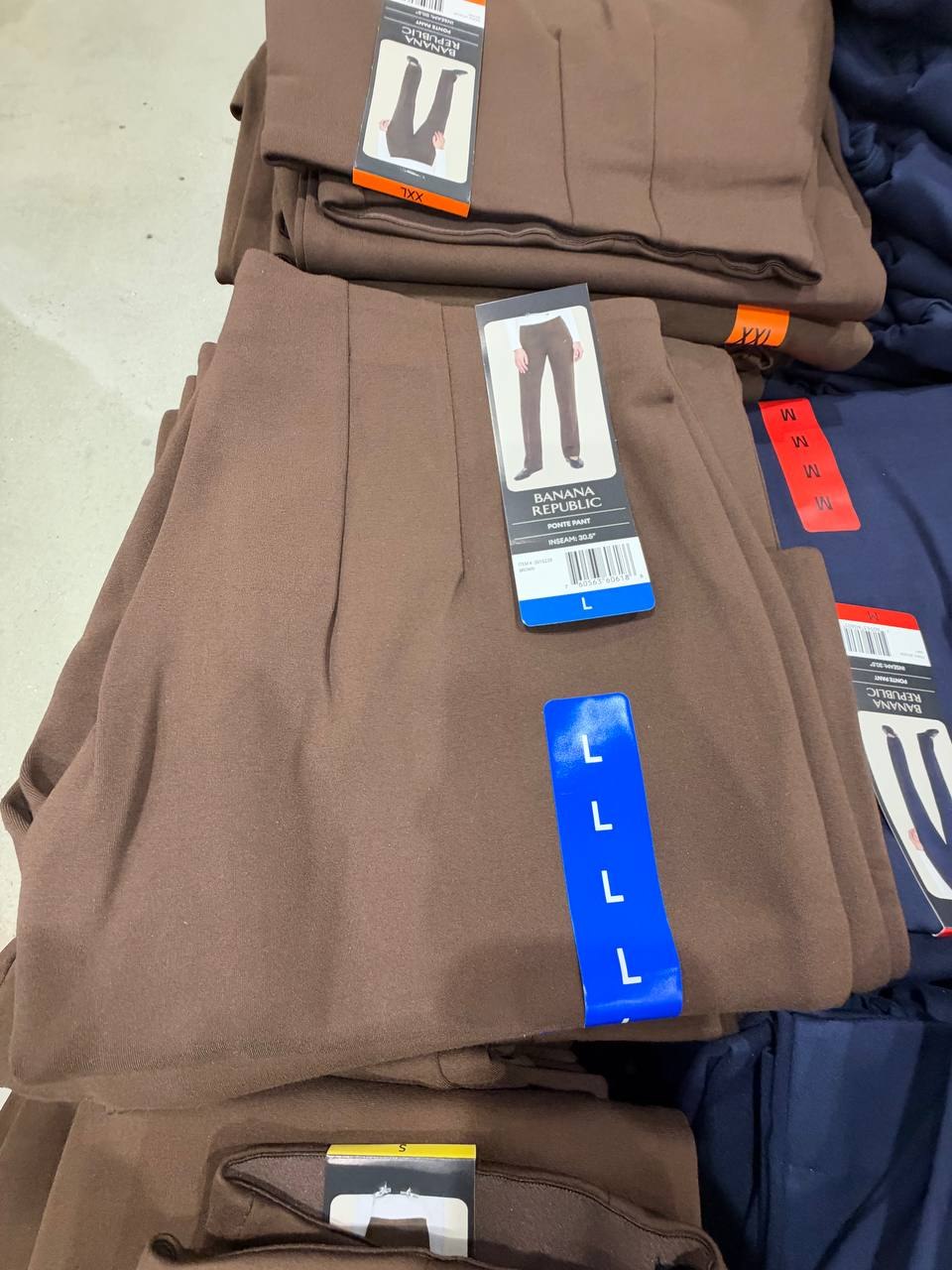 Costco Fem - Banana Republic Calça