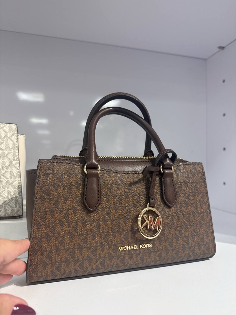 MK - Bolsa Arden Handbag