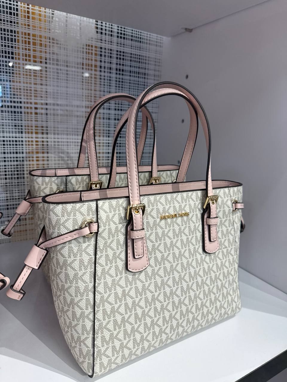 MK - Bolsa Voyager Handbag