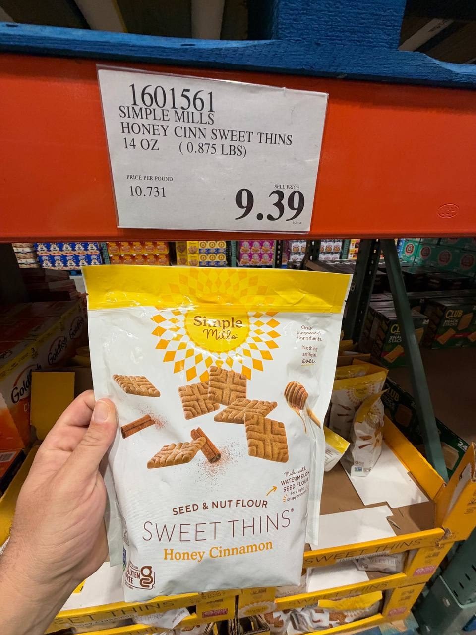 Costco - Simple Mills Honey Cinnamon Thins