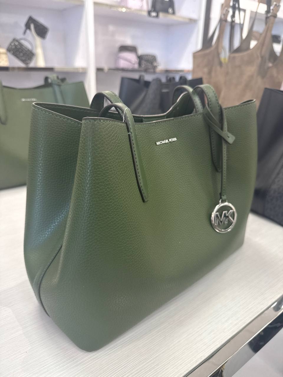 MK - Bolsa Avalon Tote