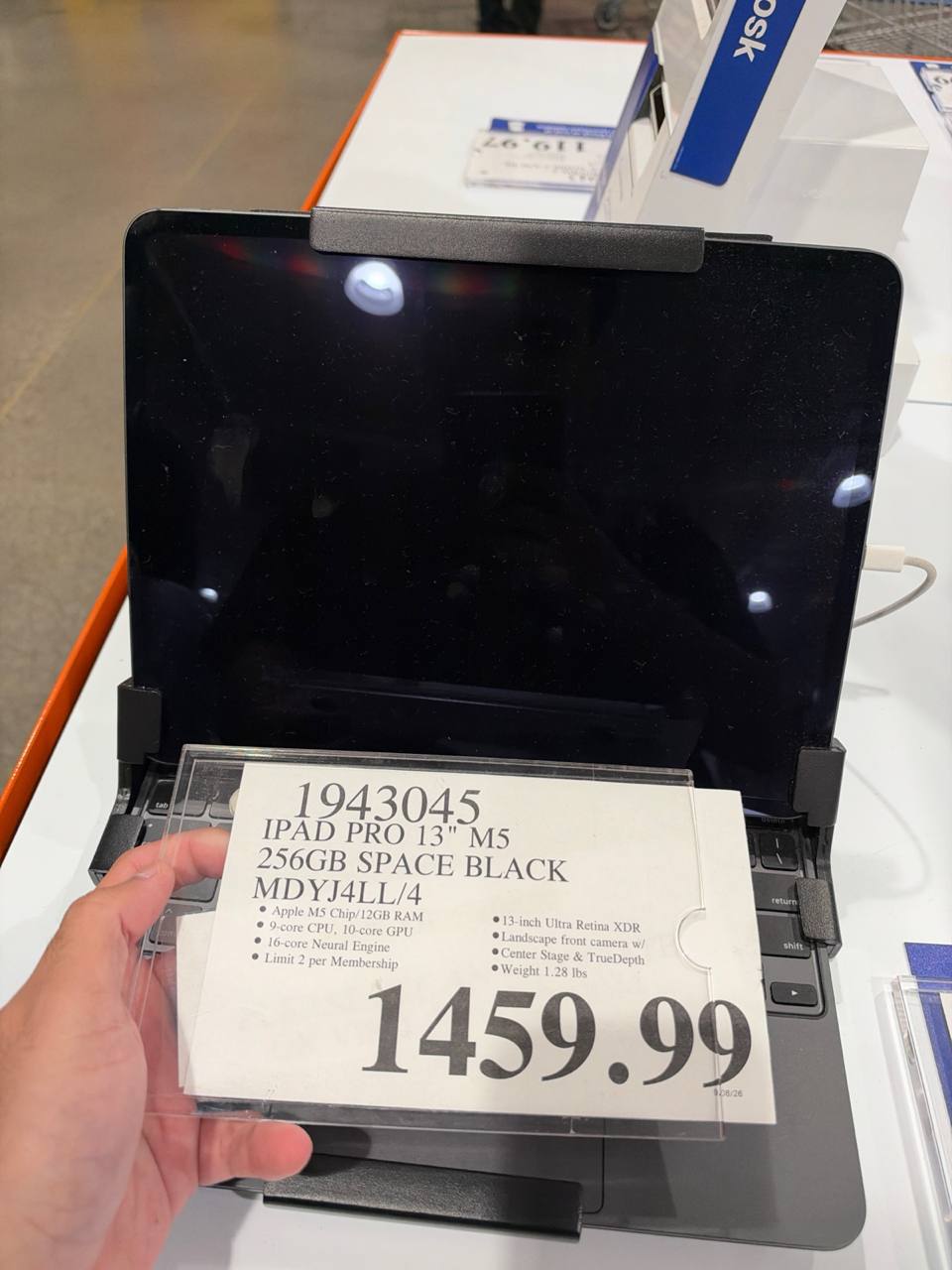 Costco - Ipad Pro 13” M5