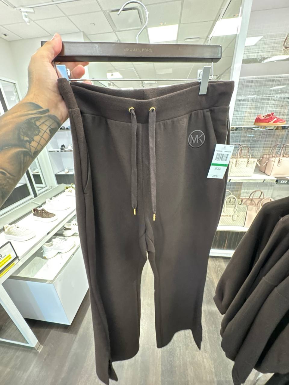 MK - Roupas Calça