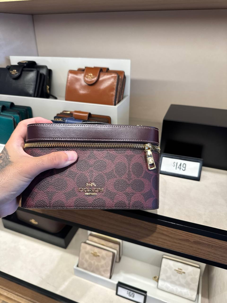 Coach - Coach Cosmetic Case