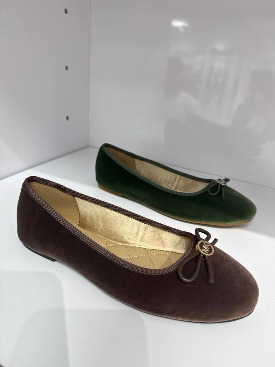 MK - Calçado Feminino - Verde