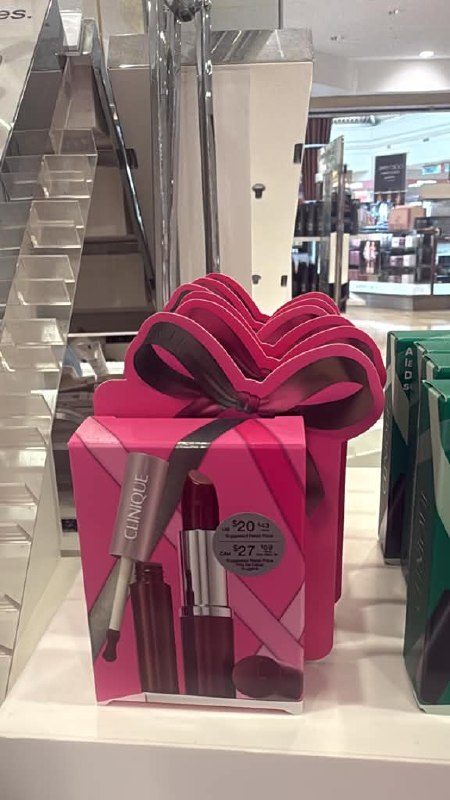 Macy's - Clinique 2-Piece Pop For Treats Lipstick & Lip Gloss Duo Set
