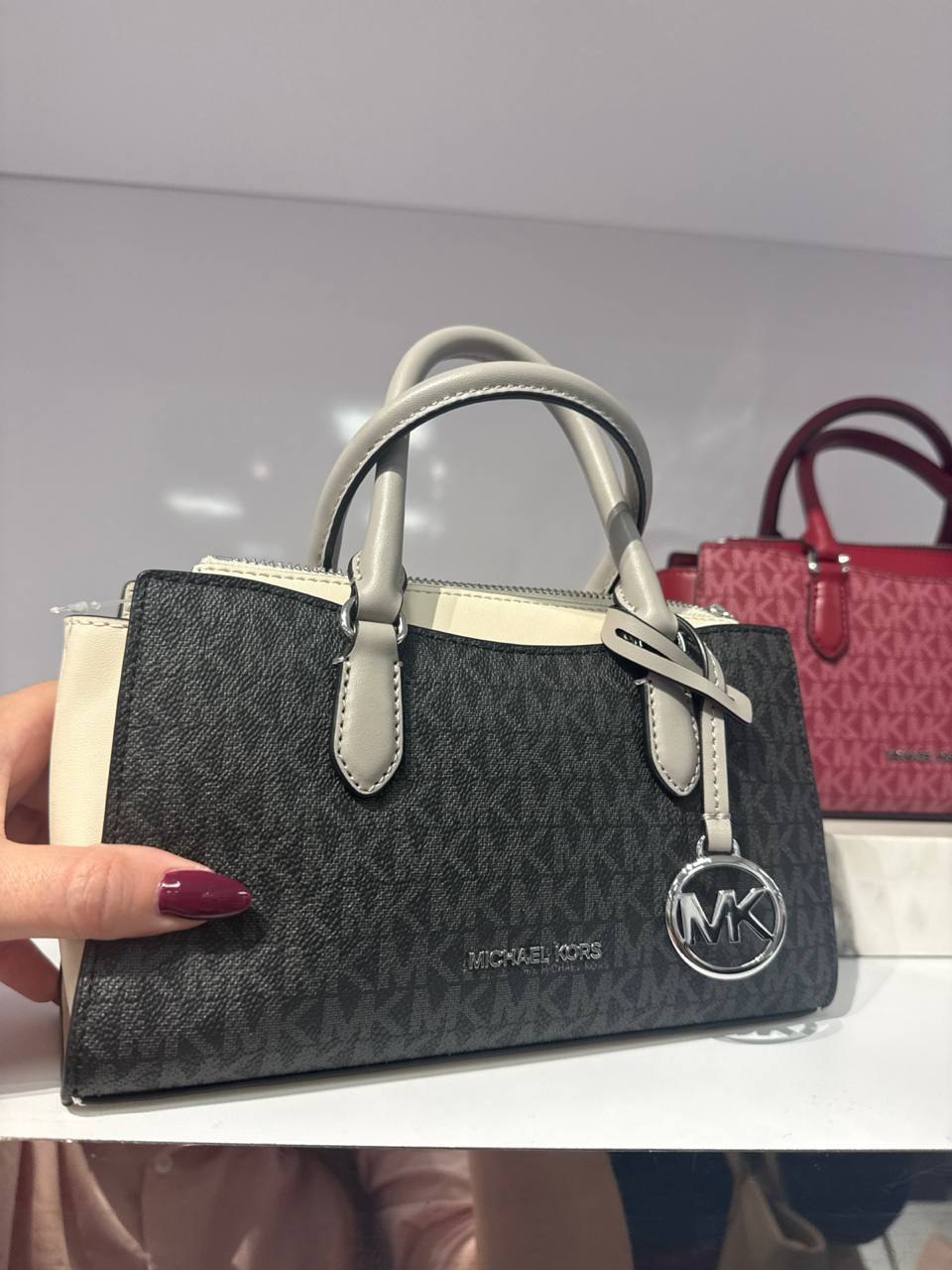 MK - Bolsa Arden Handbag
