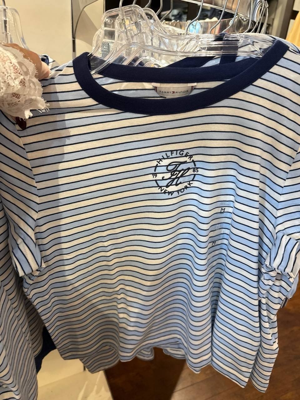 Tommy Fem - Camiseta Manga Curta