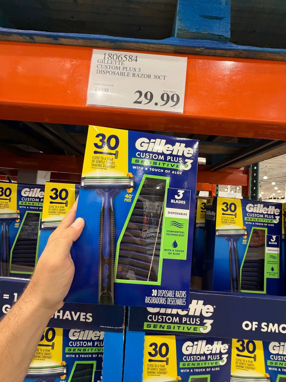 Costco - Gillette Custom Plus 3