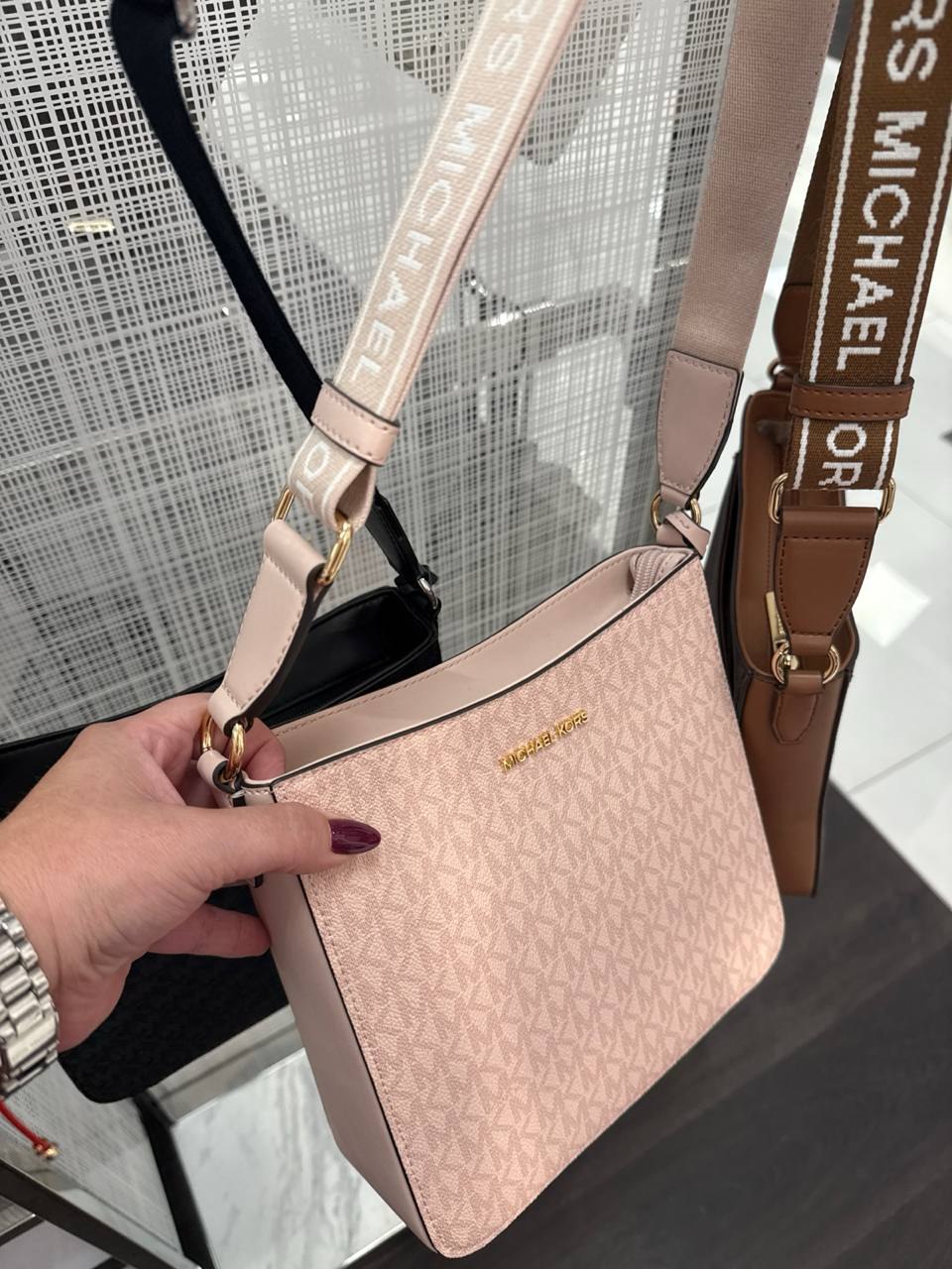 MK - Bolsa Crossbody Jetset