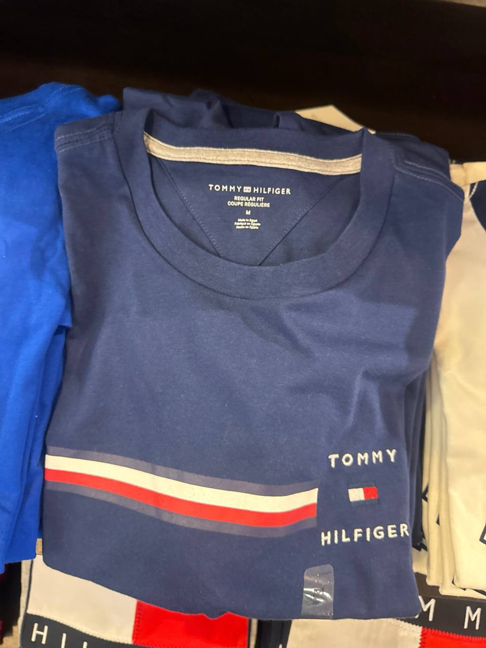 Tommy Masc- Camiseta