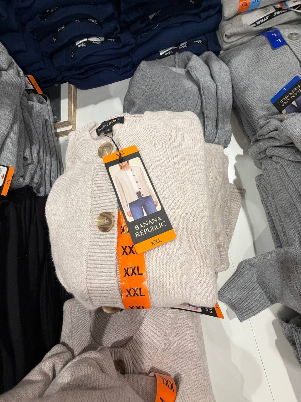 Costco Fem - Banana Republic Cardigan