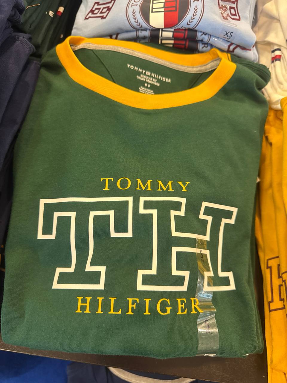 Tommy Masc- Camiseta