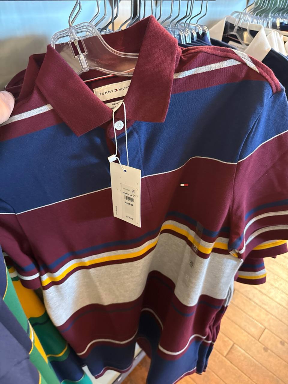 Tommy Masc- Camiseta
