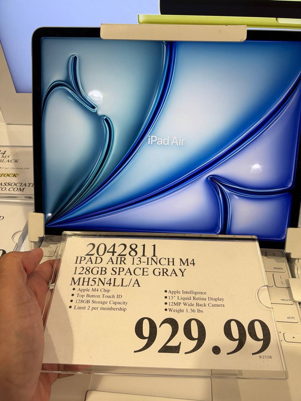 Costco - Apple Air 13-Inch