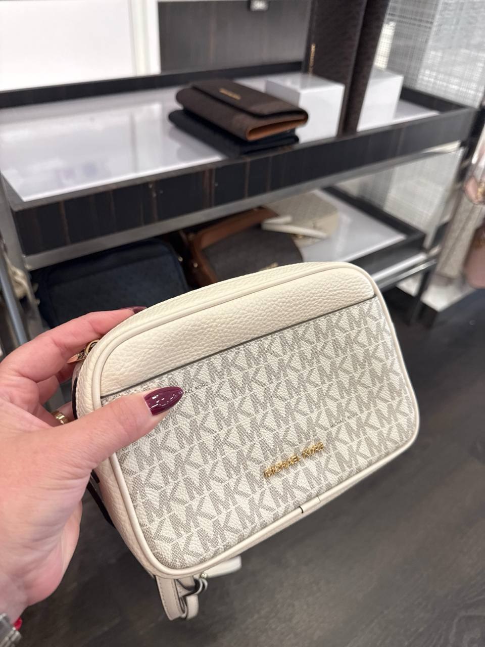 MK - Bolsa Crossbody