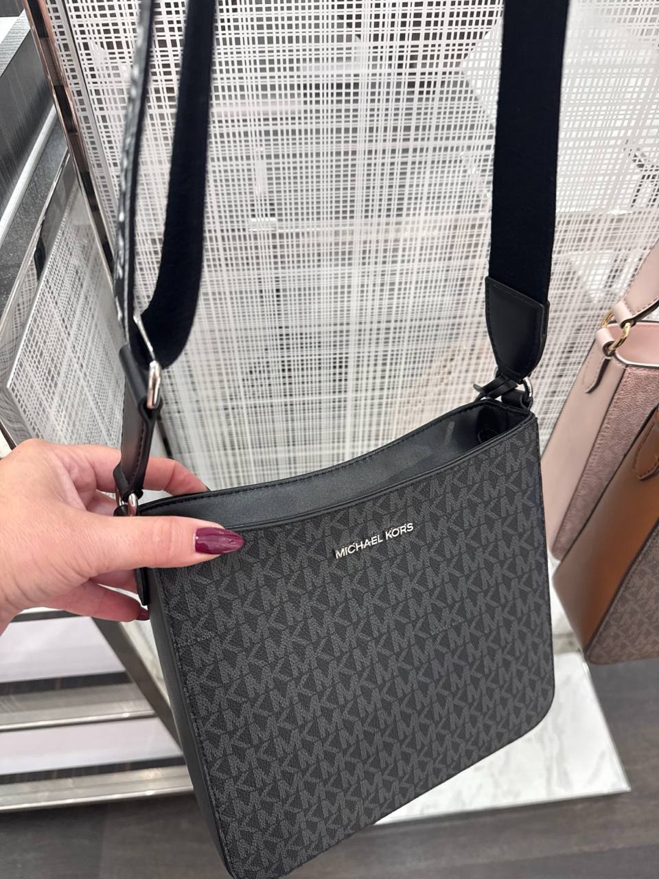 MK - Bolsa Crossbody Jetset