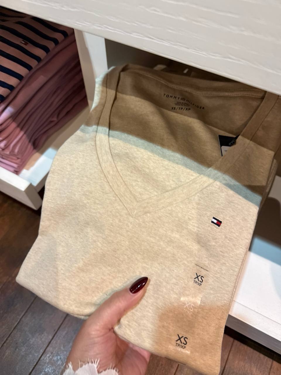 Tommy Fem - Camiseta Manga Curta