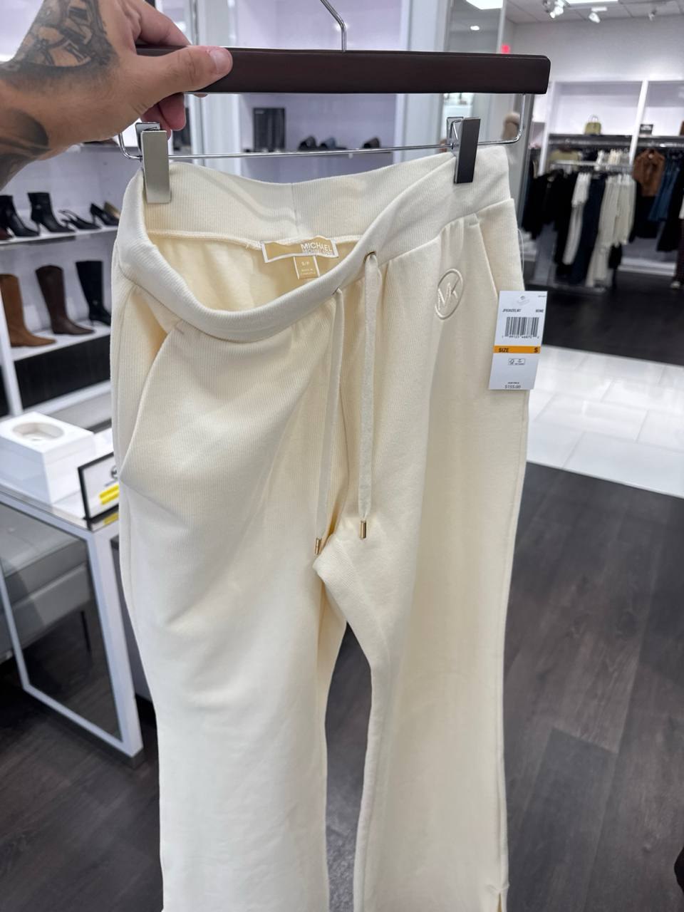 MK - Roupas Calça