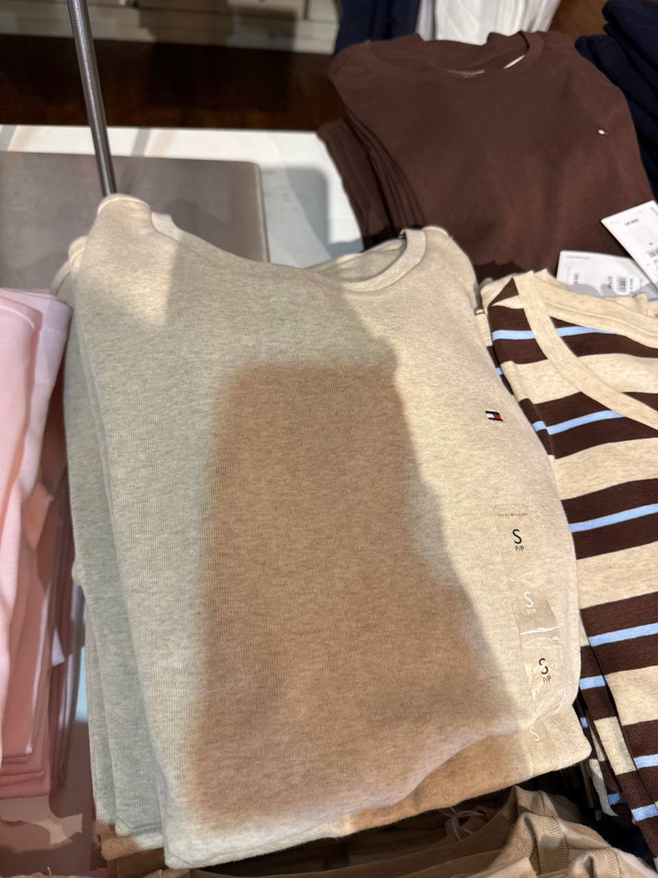 Tommy Fem - Camiseta Manga Curta