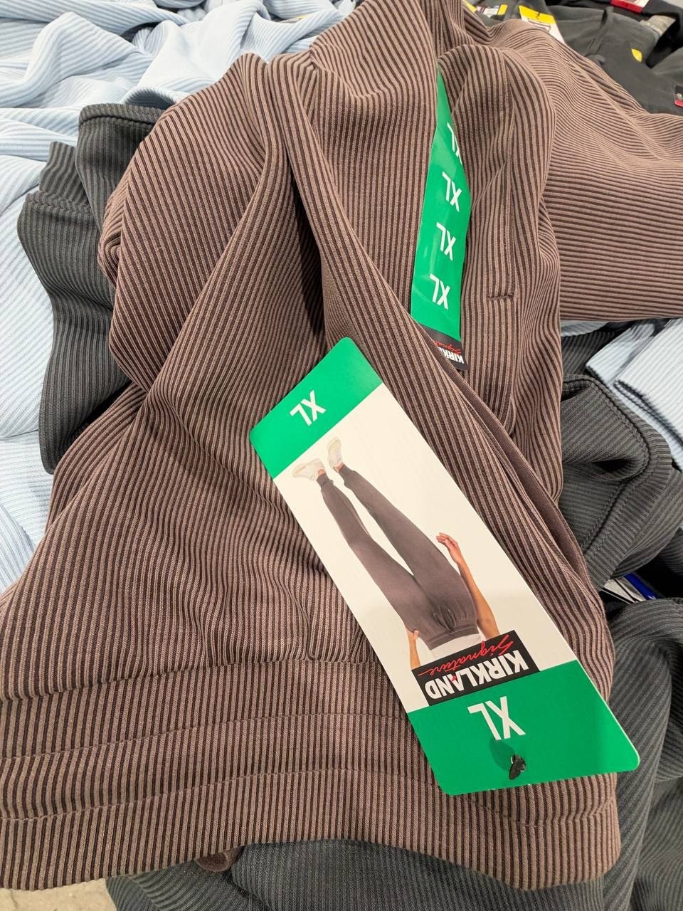 Costco Fem - Kirkland Calça