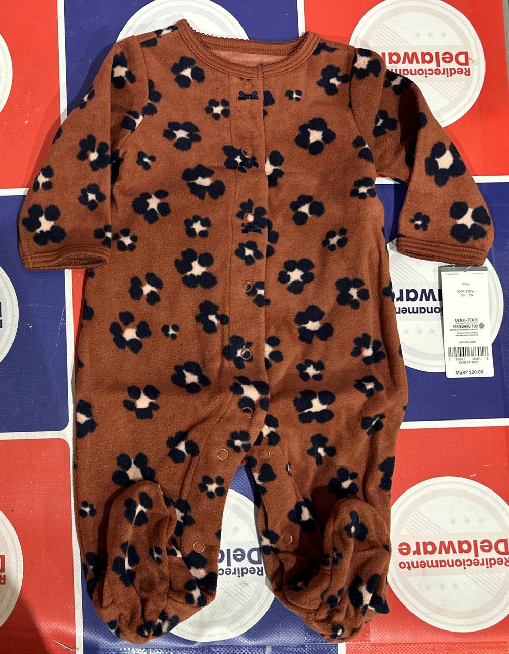 Carter’s footed bodysuit(A3)