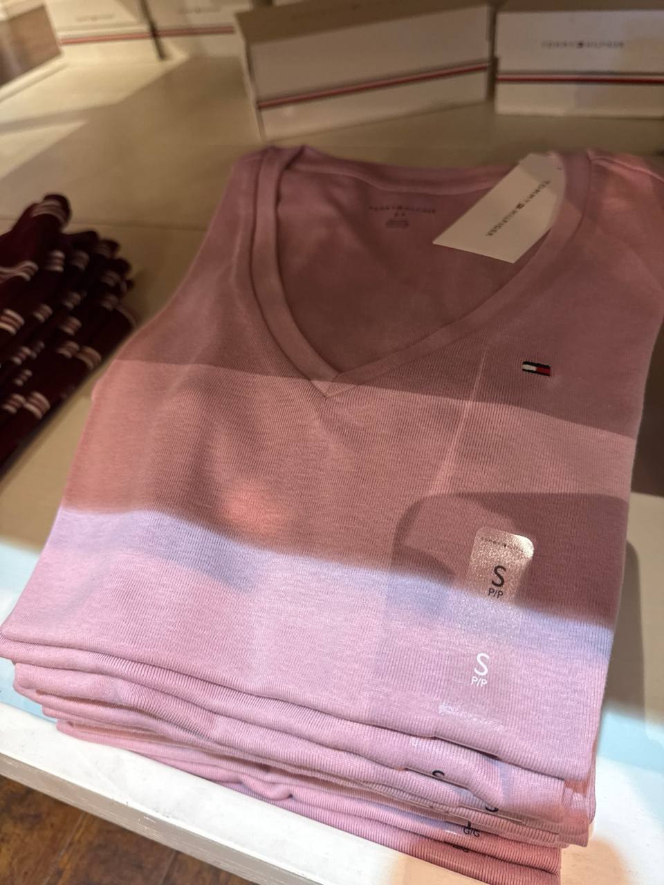 Tommy Fem - Camiseta Manga Curta
