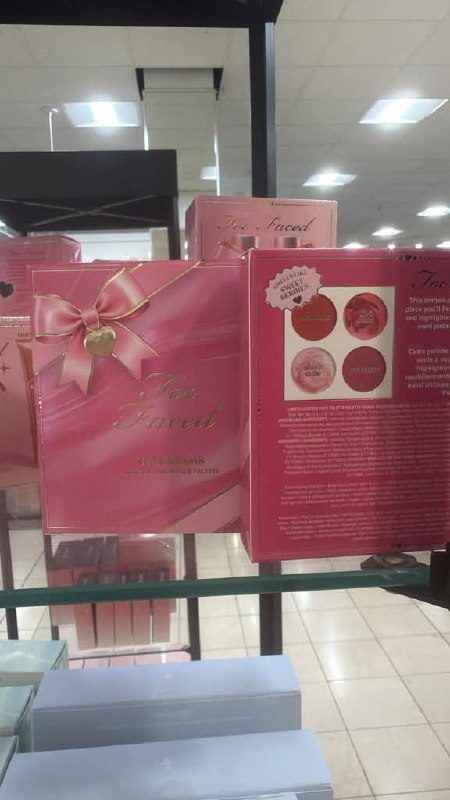 Macy's - Too Faced Daydreams Face Palette, 0.38 oz.