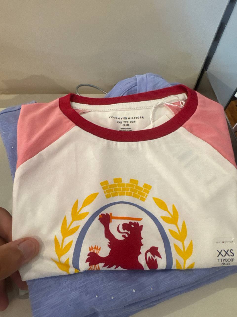 Tommy Girl- Camiseta Manga Curta