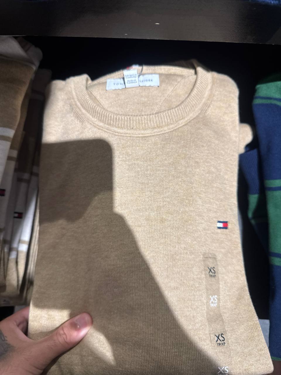 Tommy Masc- Suéter