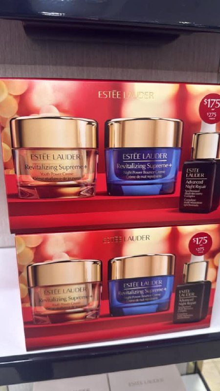 Macy's - Estée Lauder 3-Piece Revitalizing Supreme +Skincare Gift Set