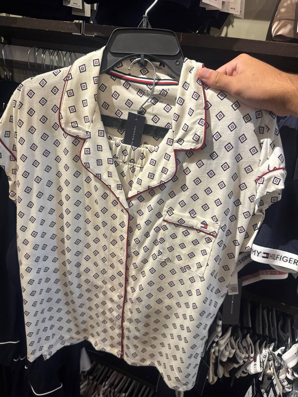 Tommy Fem - Conjunto de Pijama