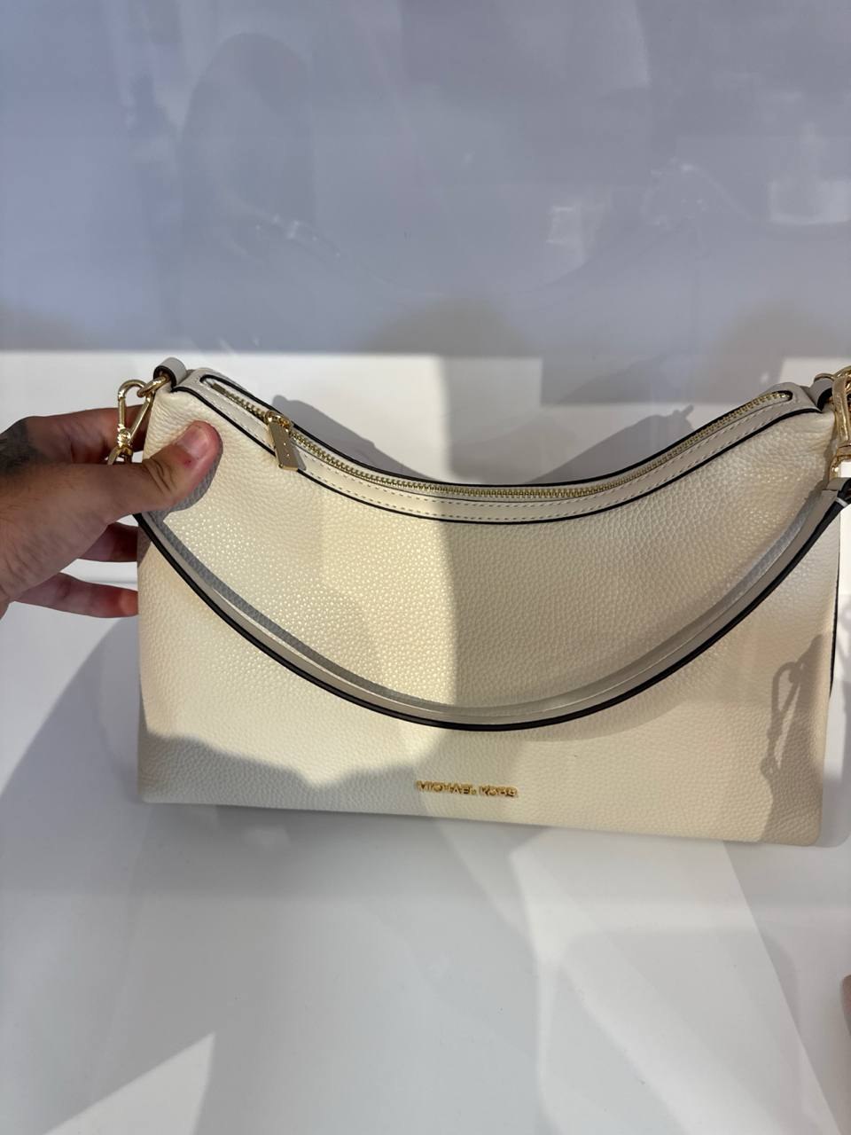 MK - Bolsa Sammy Shoulder